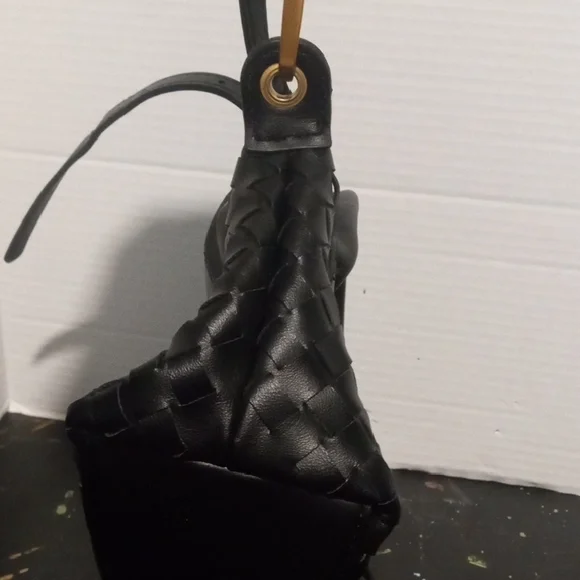 Expressions NYC Black Bag - Picture 6 of 13